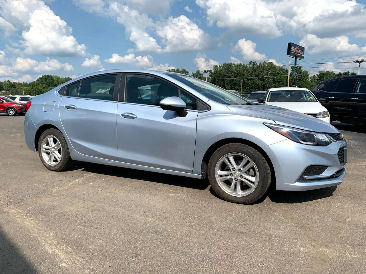 2017 Chevrolet Cruze LT — Sedan — 128,840 mi — Warsaw, IN
