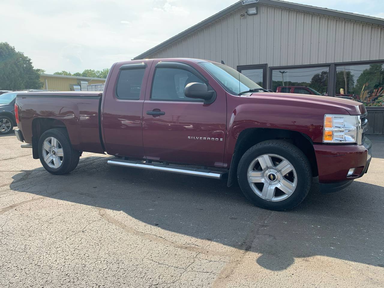 2008 Chevrolet Silverado 1500 WT — Pickup Truck — 99,470 mi — Warsaw, IN