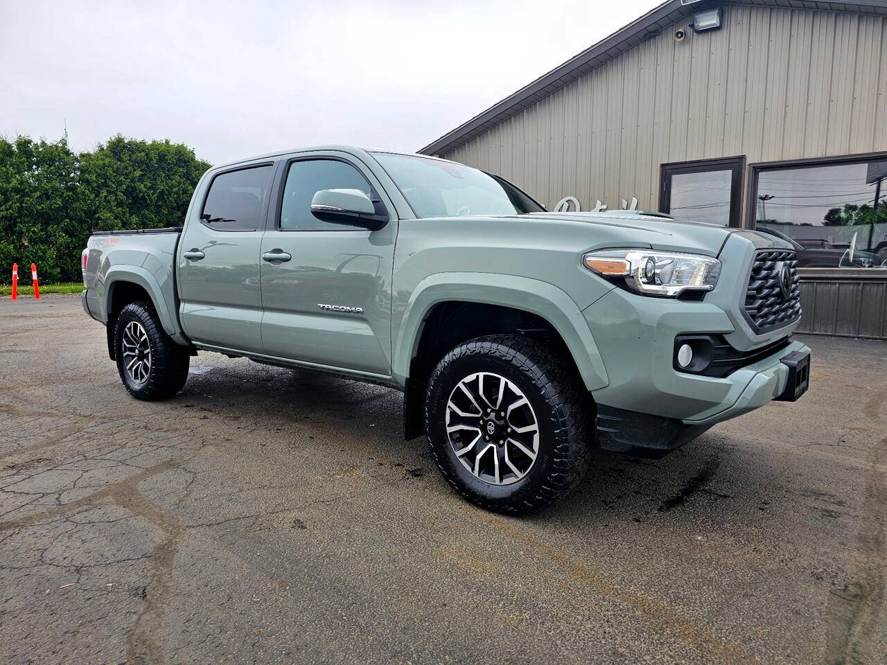 2022 Toyota Tacoma TRD Sport — Pickup Truck — 120,886 mi — Warsaw, IN