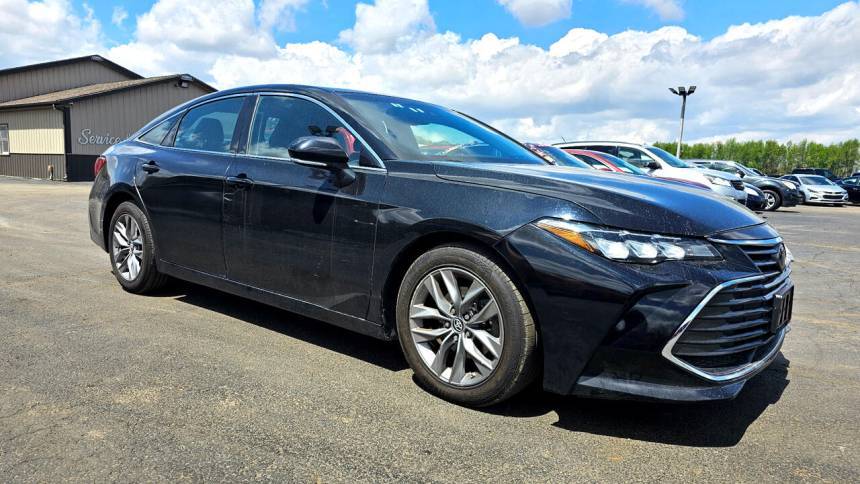 2019 Toyota Avalon XLE