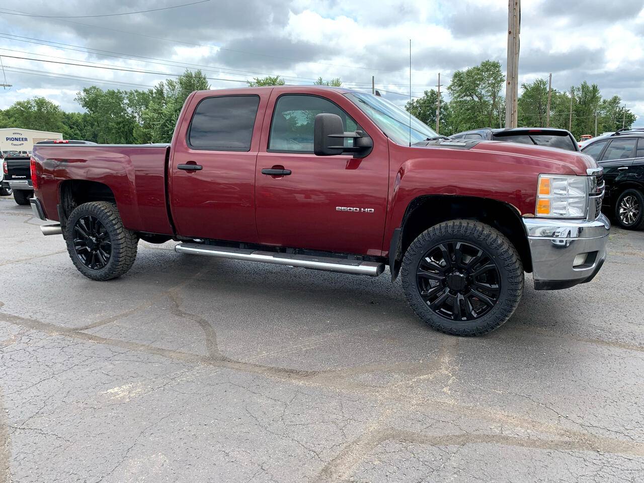 2014 Chevrolet Silverado 2500HD LT — Pickup Truck — 207,952 mi — Warsaw, IN