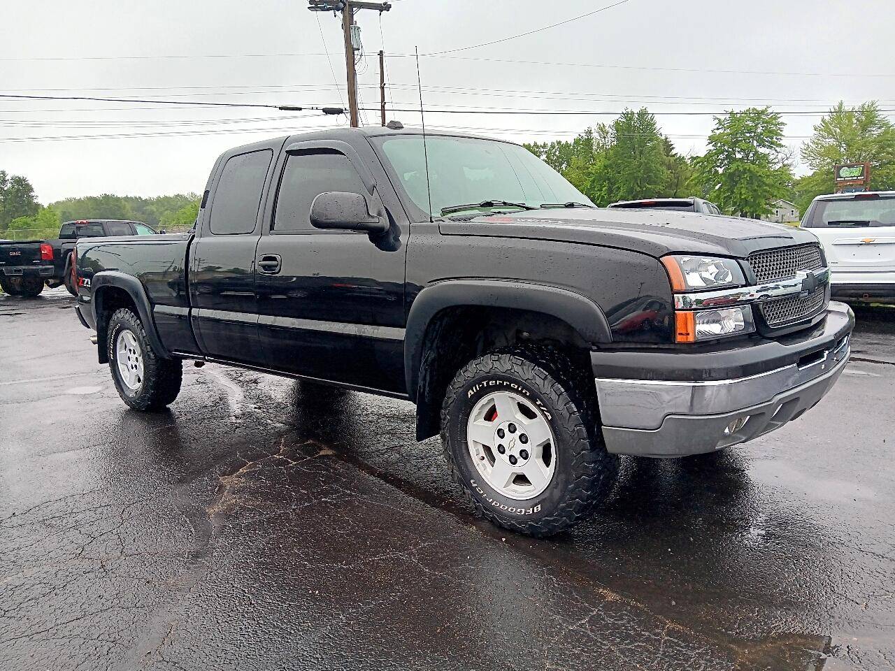 2004 Chevrolet Silverado 1500 WT — Pickup Truck — 90,180 mi — Warsaw, IN