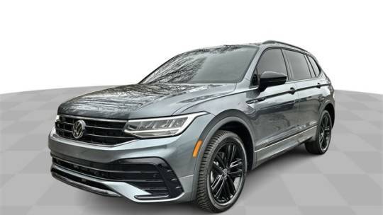 2022 Volkswagen Tiguan SE R-Line Black — SUV — 61,532 mi — Avon, CT
