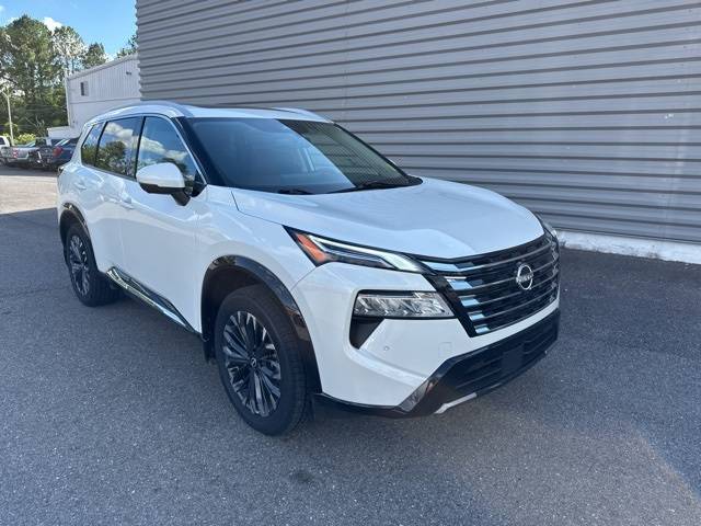 2024 Nissan Rogue Platinum — SUV — 13,692 mi — Ft Payne, AL
