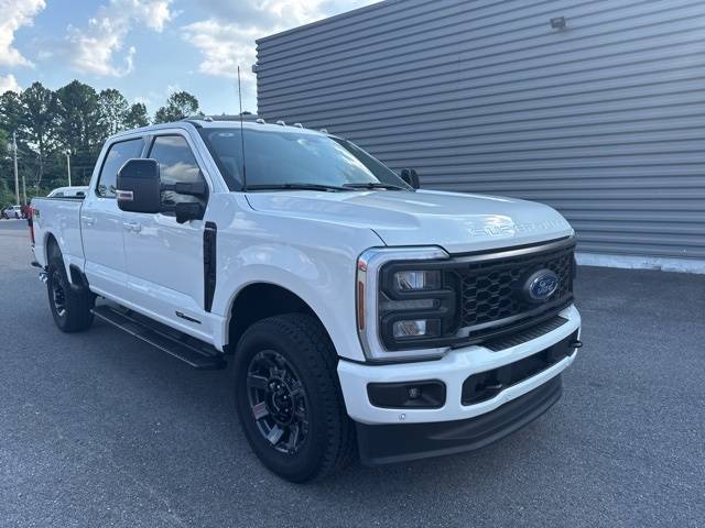 2024 Ford Super Duty F-250 LARIAT — Pickup Truck — 6,115 mi — Ft Payne, AL
