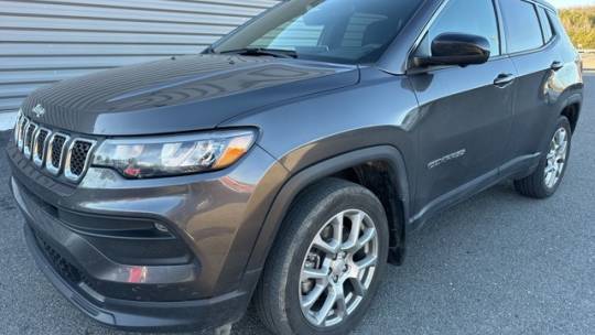 2023 Jeep Compass Latitude Lux — SUV — 28,474 mi — Ft Payne, AL
