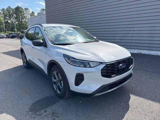 2025 Ford Escape Hybrid ST-Line