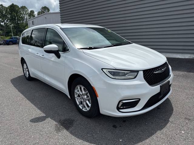 2023 Chrysler Pacifica Touring L — Minivan — 74,424 mi — Ft Payne, AL