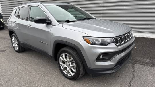2023 Jeep Compass Latitude Lux — SUV — 13,773 mi — Ft Payne, AL