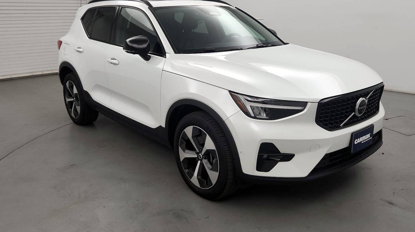 2023 Volvo XC40 Ultimate — SUV — 22,098 mi — Winterville, NC