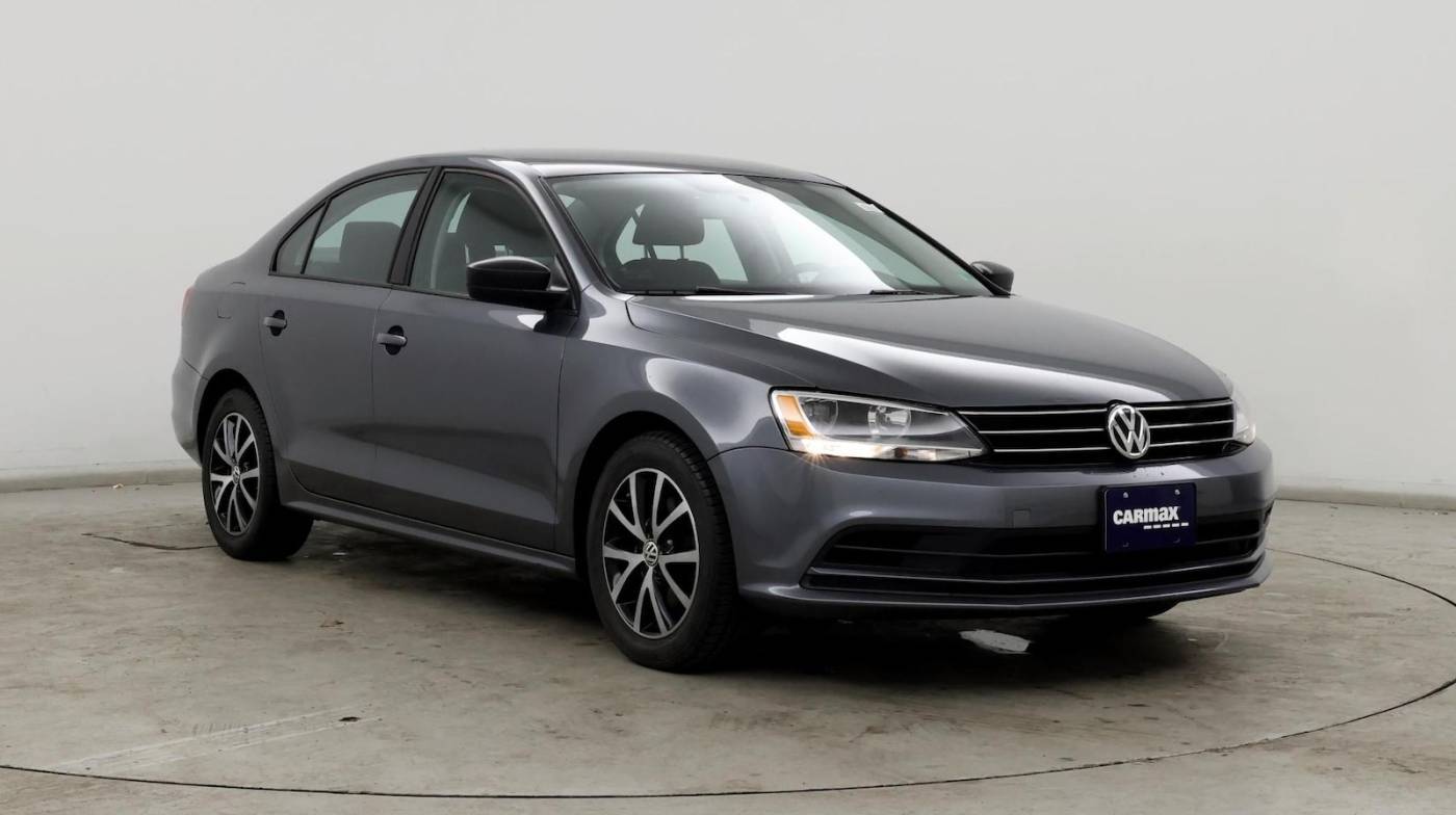 2016 Volkswagen Jetta 1.4T SE — Sedan — 88,565 mi — Winterville, NC