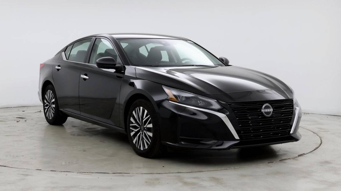 2024 Nissan Altima SV — Sedan — 23,552 mi — Winterville, NC