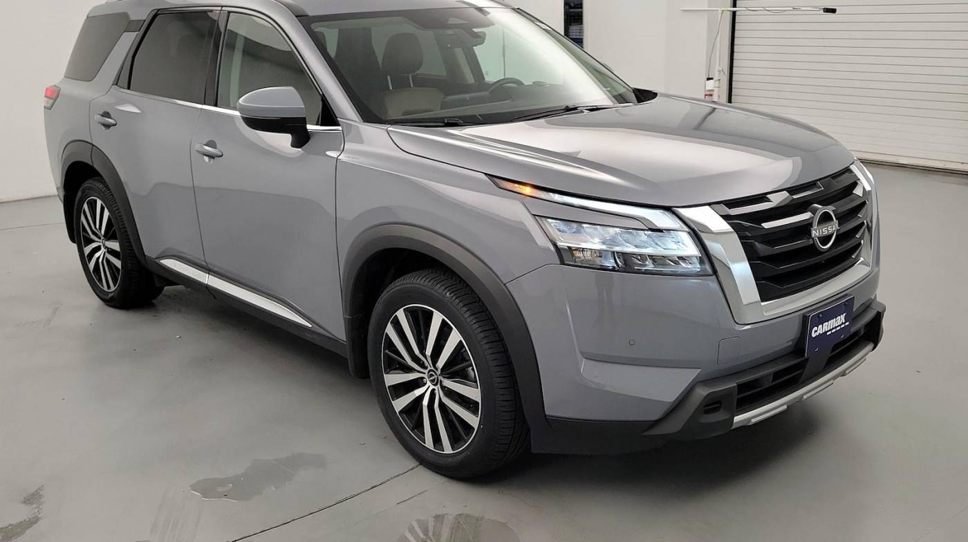 2023 Nissan Pathfinder Platinum — SUV — 19,541 mi — Winterville, NC