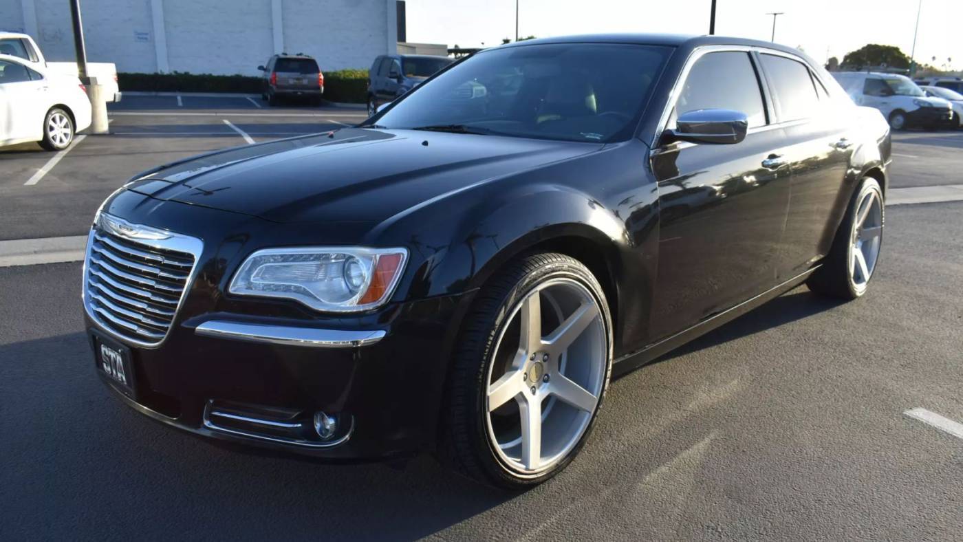 2012 Chrysler 300 Limited — Sedan — 112,434 mi — Ventura, CA