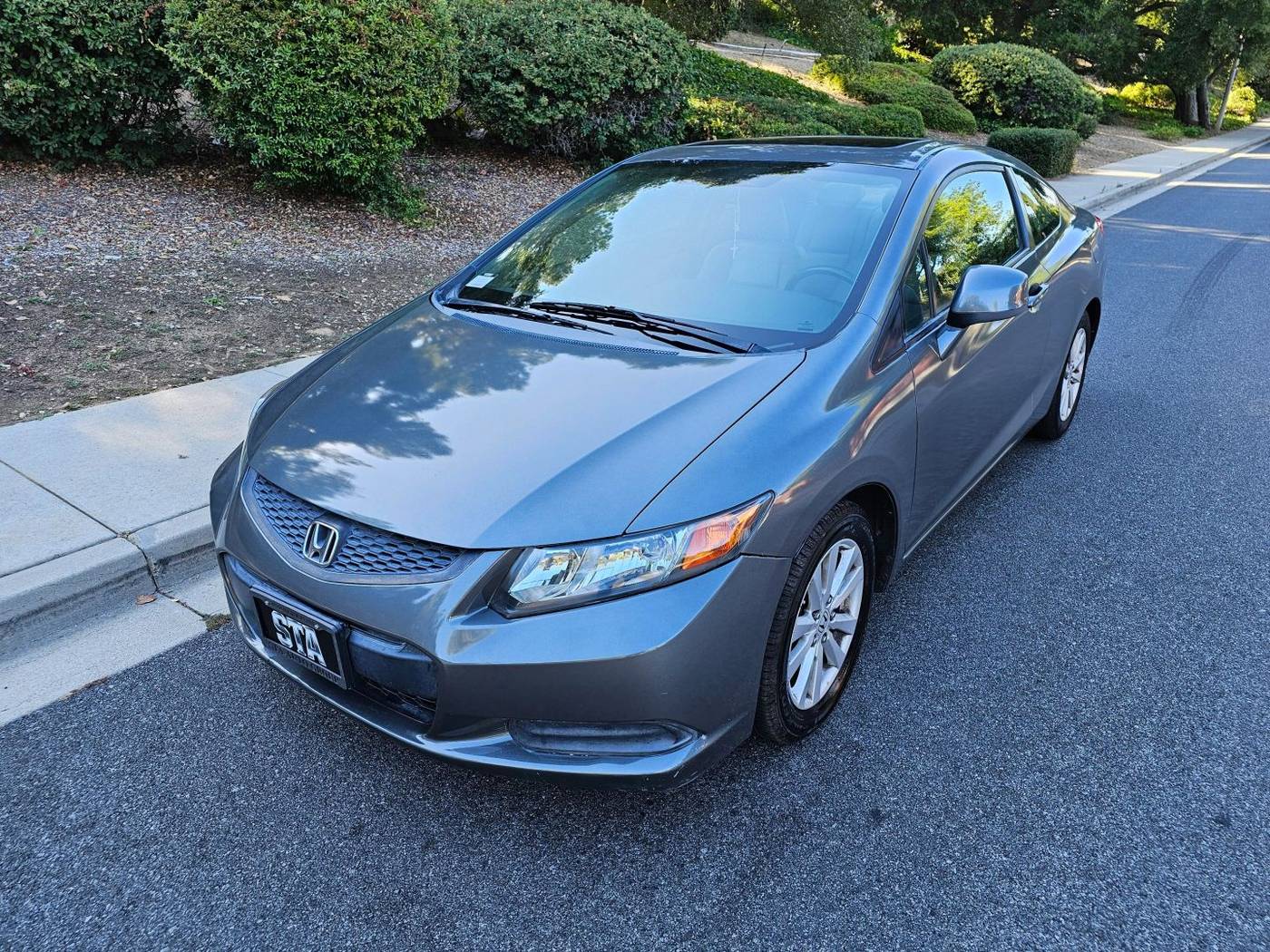 2012 Honda Civic EX-L — Coupe — 98,567 mi — Ventura, CA