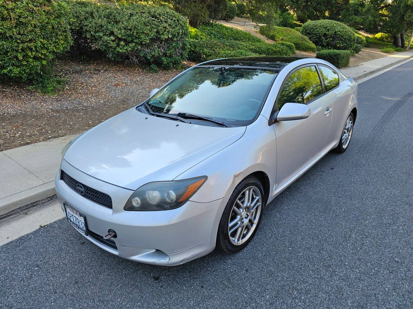 2010 Scion tC Base — Hatchback — 129,589 mi — Ventura, CA