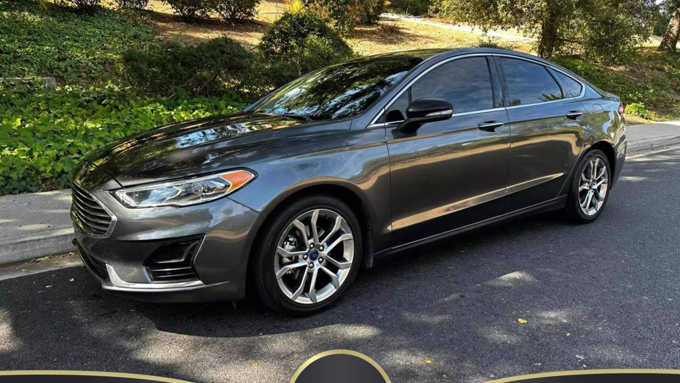 2019 Ford Fusion SEL — Sedan — 120,172 mi — Ventura, CA