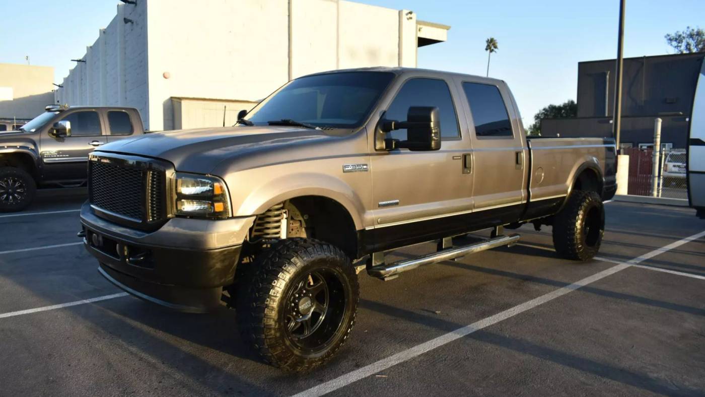 2006 Ford Super Duty F-350 Amarillo — Pickup Truck — 133,667 mi — Ventura, CA