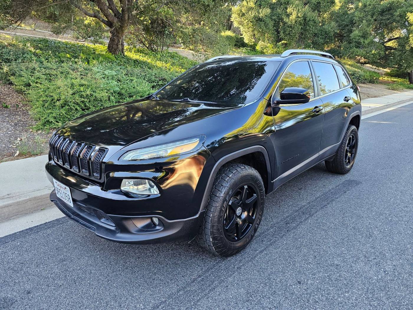 2017 Jeep Cherokee Latitude — SUV — 86,265 mi — Ventura, CA