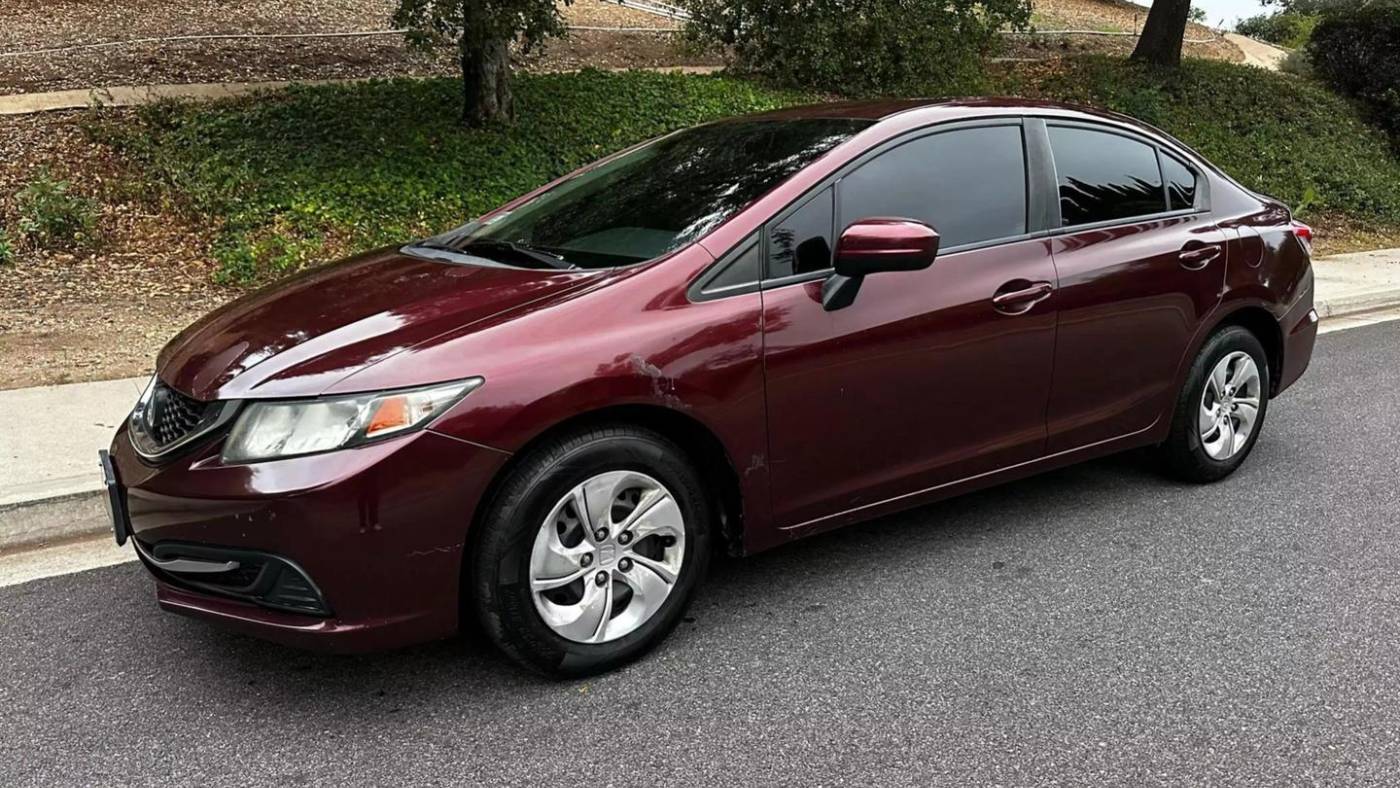 2015 Honda Civic LX — Sedan — 122,522 mi — Ventura, CA