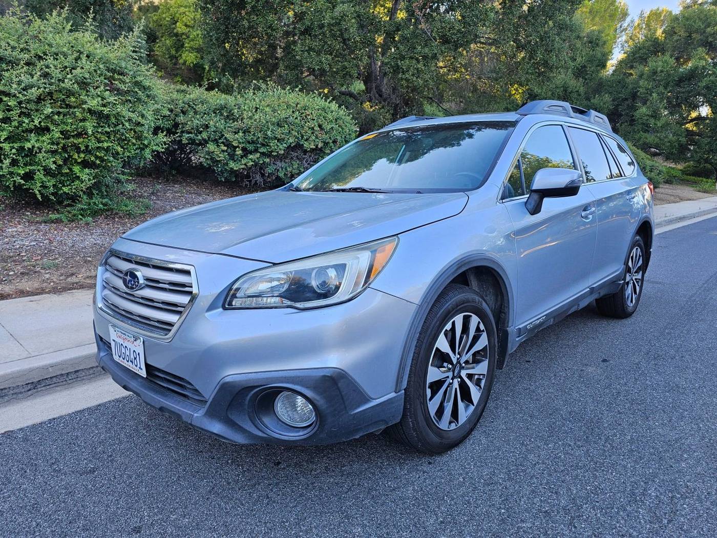2017 Subaru Outback 3.6R Limited — SUV — 114,840 mi — Ventura, CA