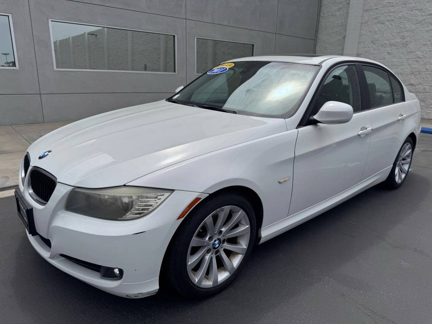 2011 BMW 3 Series 328i — Sedan — 86,719 mi — Ventura, CA