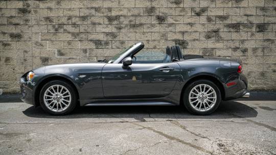 2017 FIAT 124 Spider Classica For Sale in Roswell, GA 