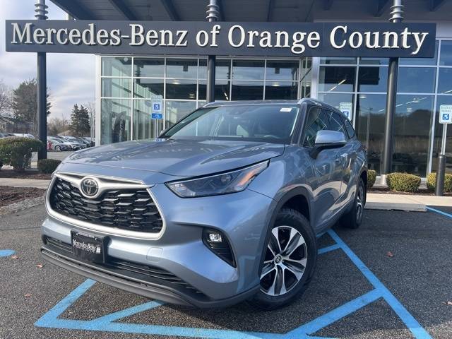 2022 Toyota Highlander XLE — SUV — 24,676 mi — Harriman, NY