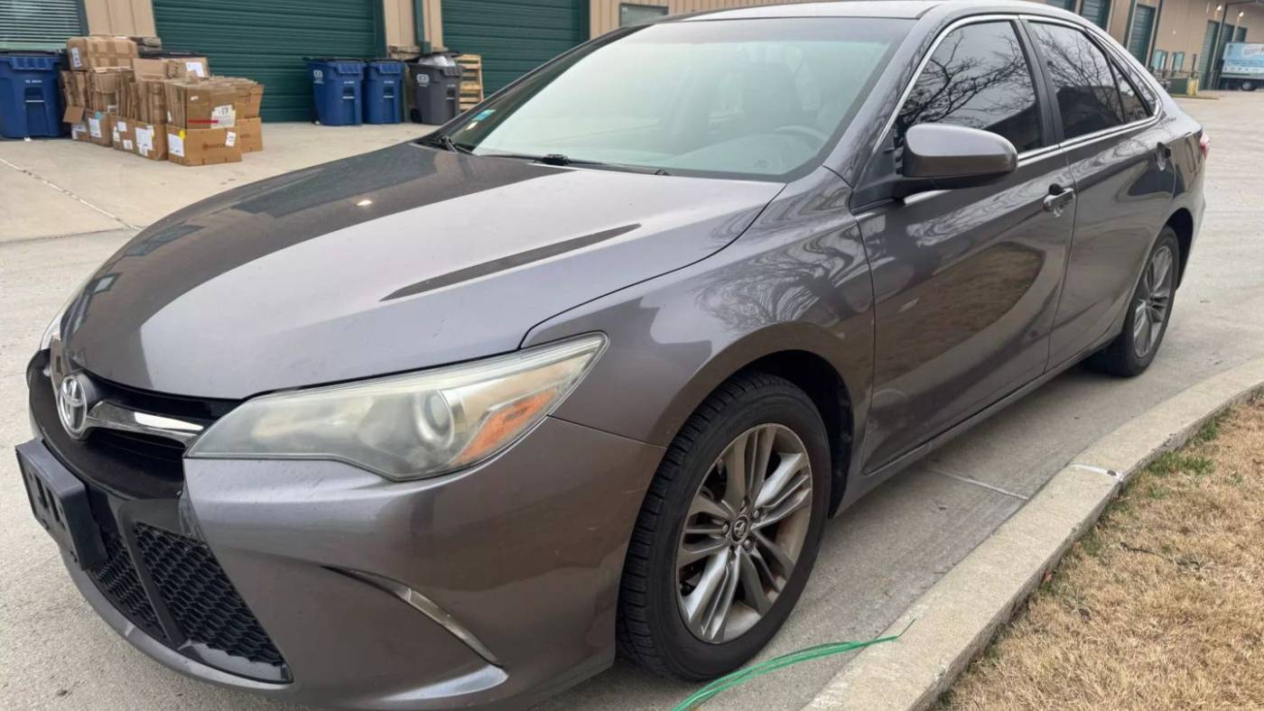 2015 Toyota Camry SE — Sedan — 138,807 mi — Frisco, TX