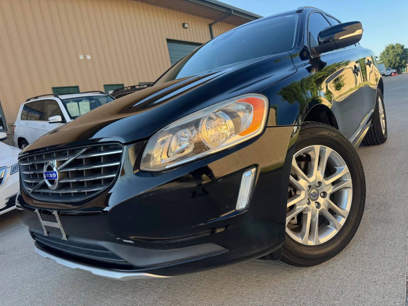 2015 Volvo XC60 T5 Drive-E Premier Plus — SUV — 99,732 mi — Frisco, TX