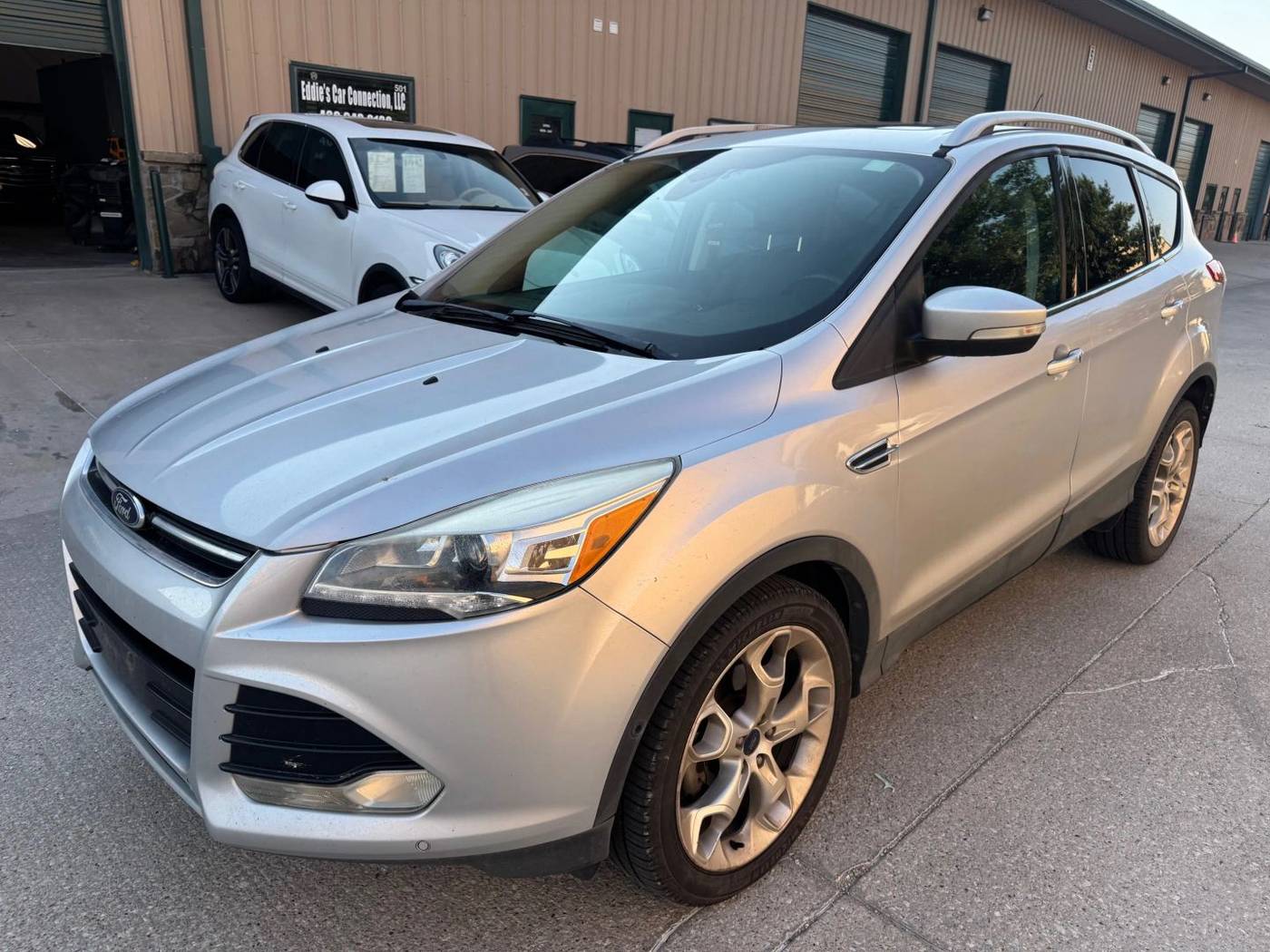 2014 Ford Escape Titanium — SUV — 131,978 mi — Frisco, TX