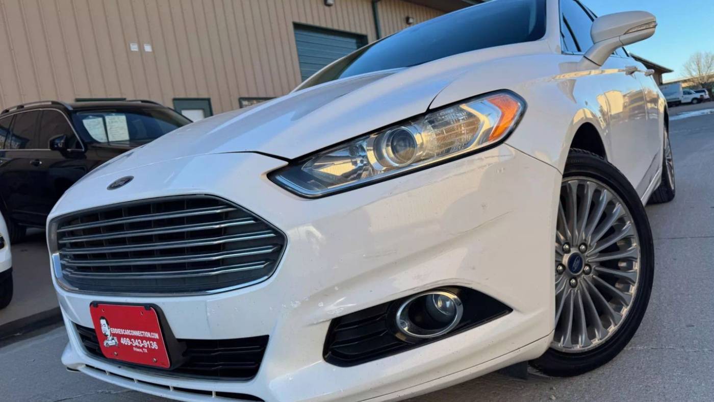 2016 Ford Fusion Titanium — Sedan — 144,085 mi — Frisco, TX