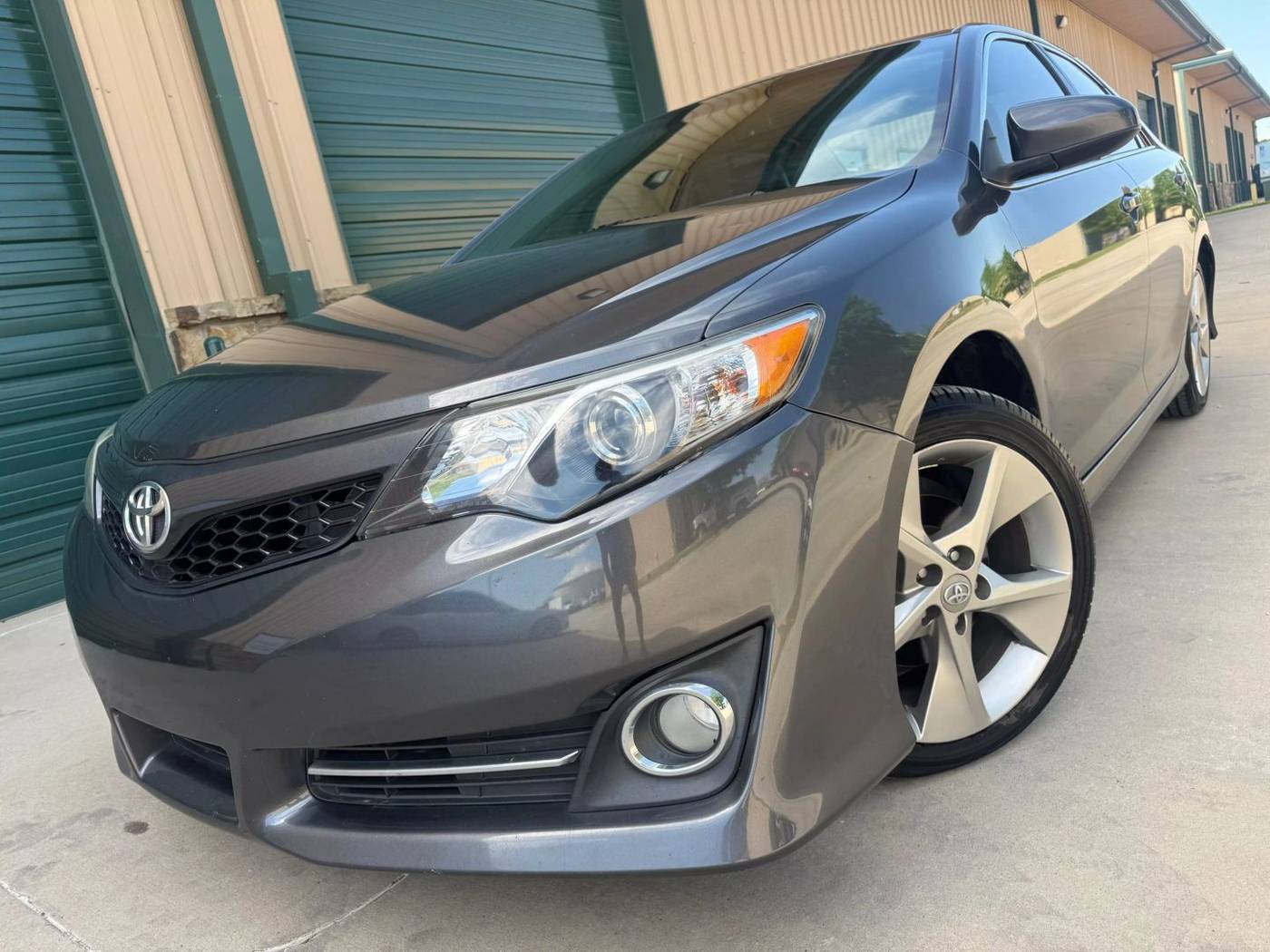 2014 Toyota Camry SE — Sedan — 186,714 mi — Frisco, TX