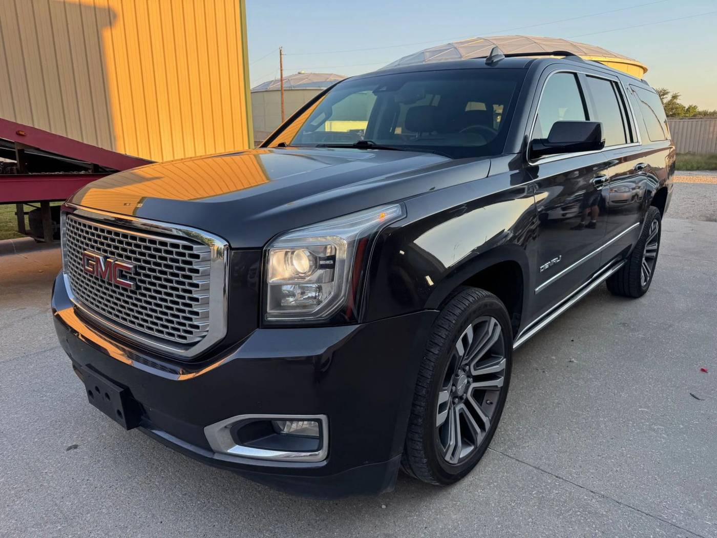 2017 GMC Yukon Denali — SUV — 138,145 mi — Frisco, TX