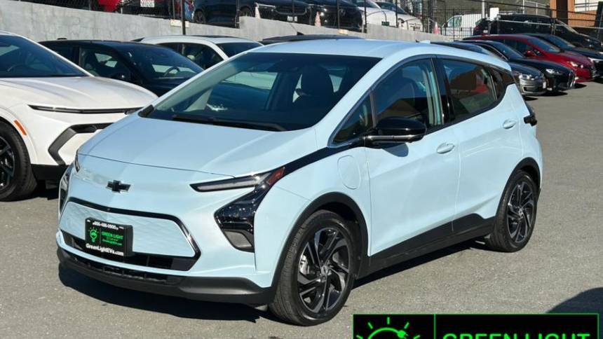 2022 Chevrolet Bolt EV 2LT — Hatchback — 32,910 mi — Daly City, CA