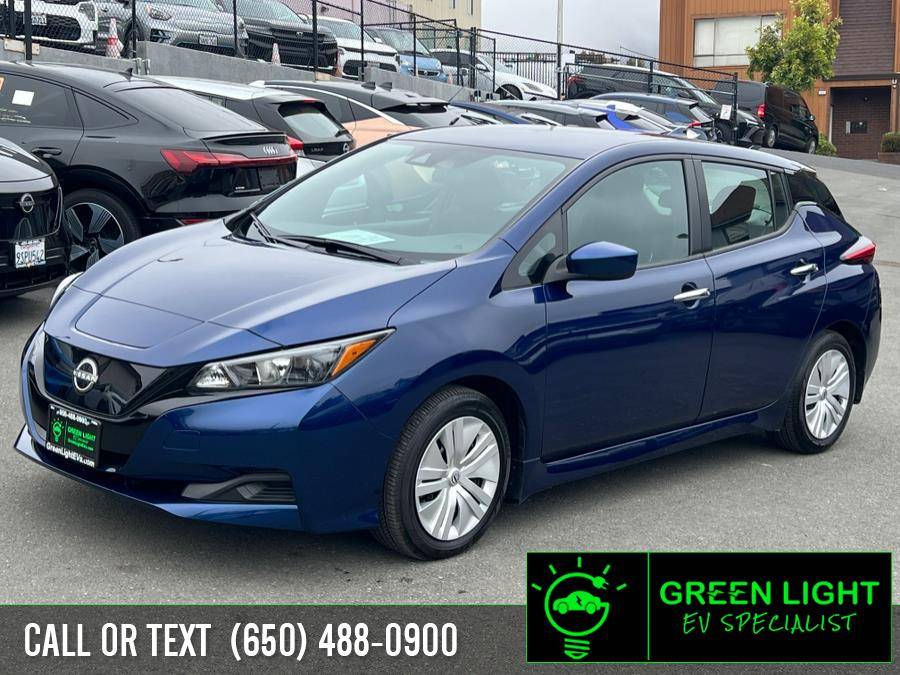 2025 Nissan LEAF S — Hatchback — 5,028 mi — Daly City, CA