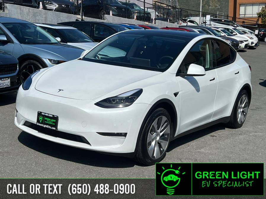 2022 Tesla Model Y Long Range — SUV — 35,610 mi — Daly City, CA