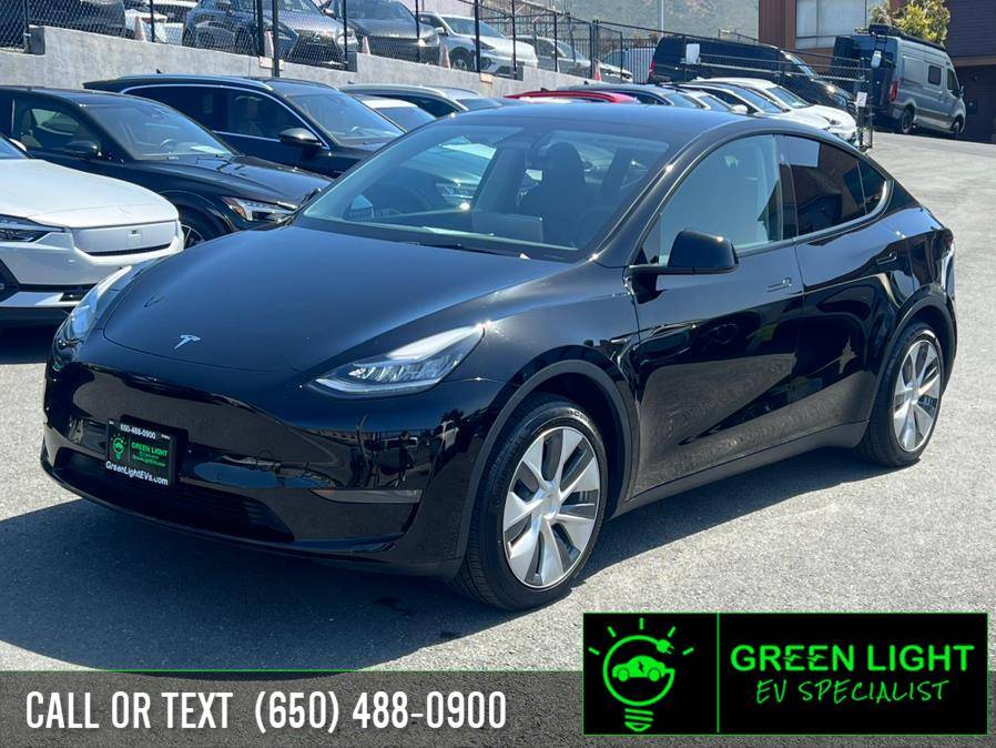 2022 Tesla Model Y Long Range — SUV — 28,361 mi — Daly City, CA