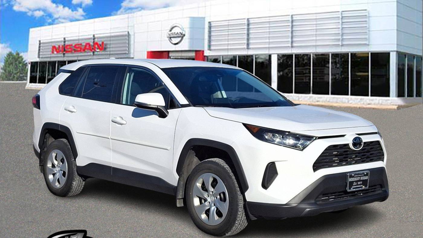 2022 Toyota RAV4 LE — SUV — 30,937 mi — Woodbury, NJ