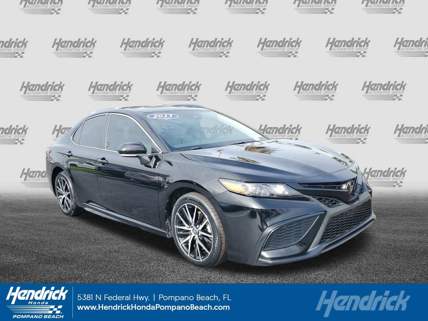 2023 Toyota Camry SE — Sedan — 21,587 mi — Pompano Beach, FL
