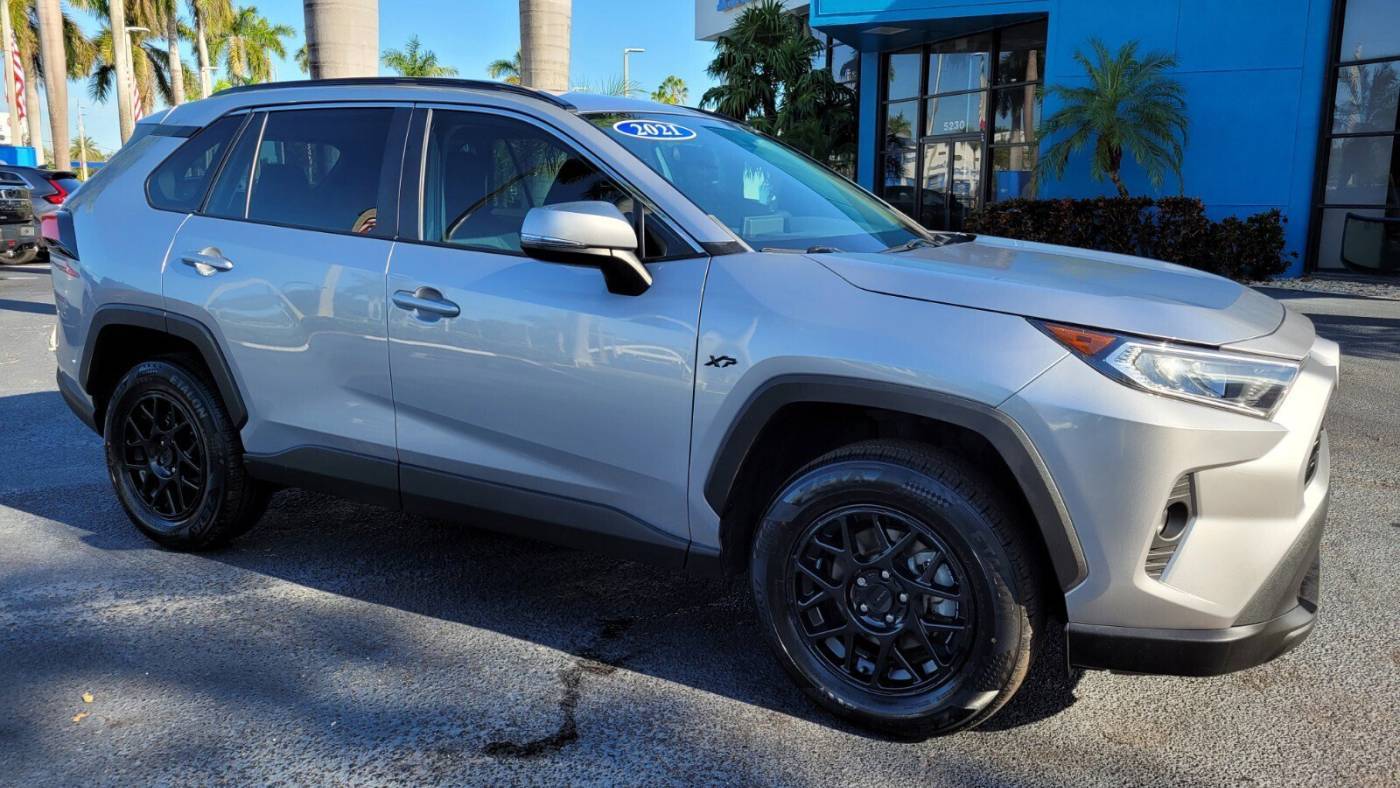 2021 Toyota RAV4 XLE — SUV — 63,209 mi — Pompano Beach, FL