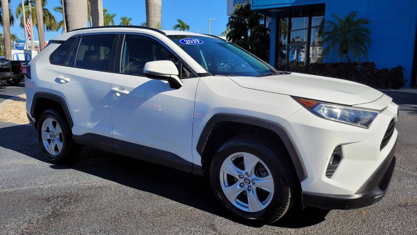 2019 Toyota RAV4 XLE — SUV — 104,357 mi — Pompano Beach, FL
