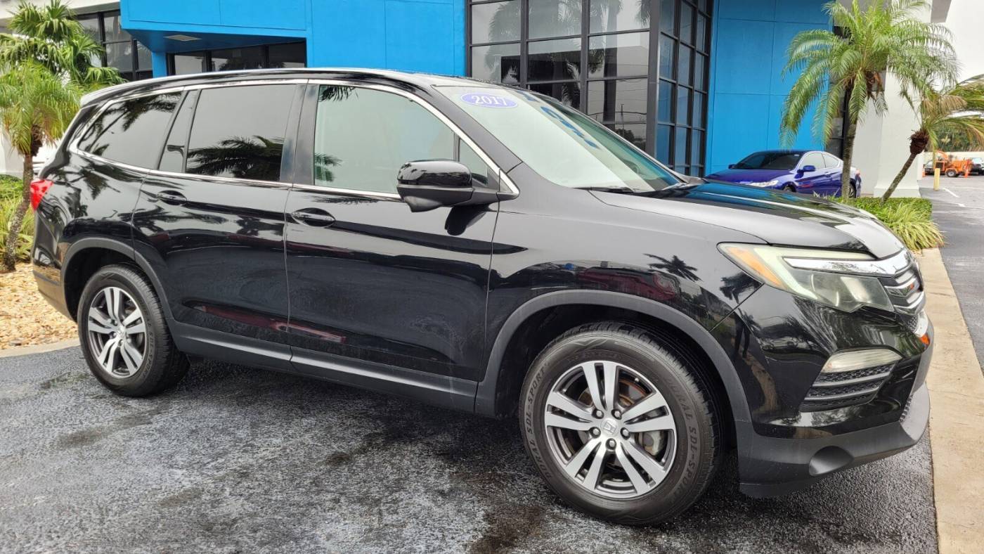 2017 Honda Pilot EX-L — SUV — 104,845 mi — Pompano Beach, FL