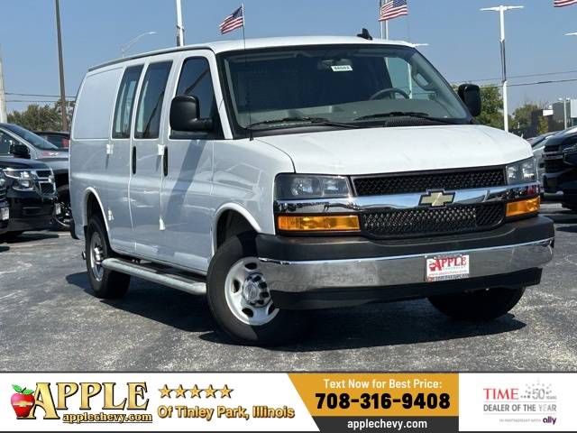 2024 Chevrolet Express Cargo Van Base — Cargo Van — 15,779 mi — Tinley Park, IL