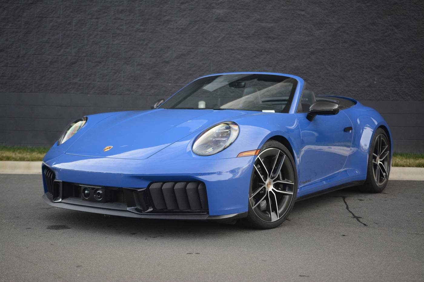 2025 Porsche 911 Carrera GTS