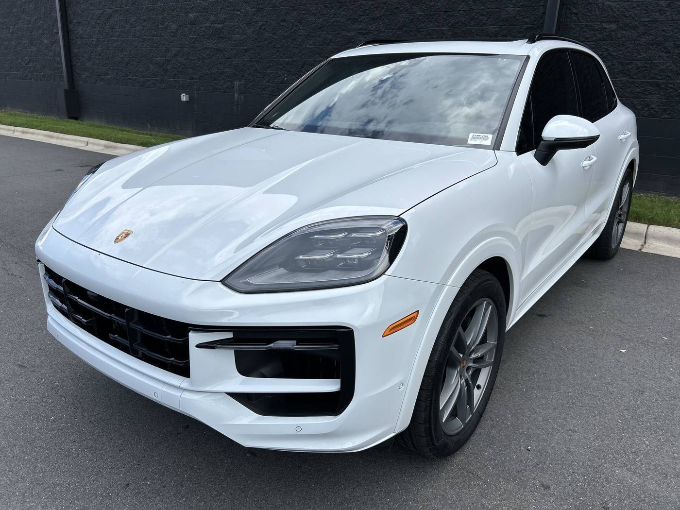 2025 Porsche Cayenne Standard — SUV — 4,952 mi — Charlotte, NC