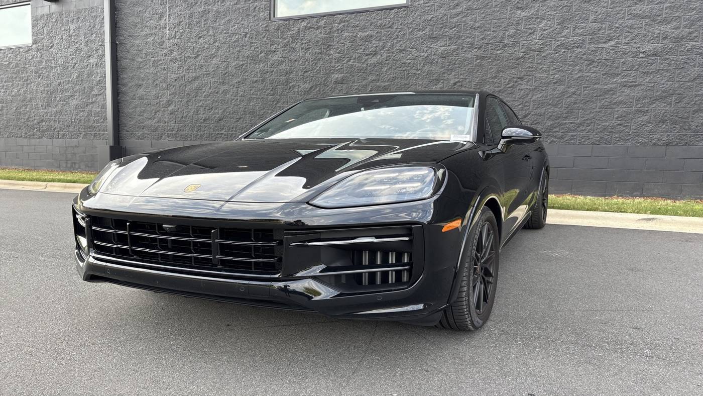 2025 Porsche Cayenne GTS — SUV — 3,132 mi — Charlotte, NC
