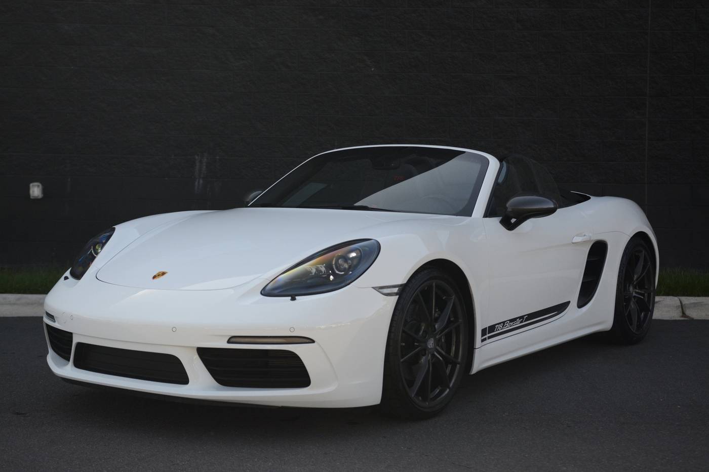 2021 Porsche 718 Boxster T
