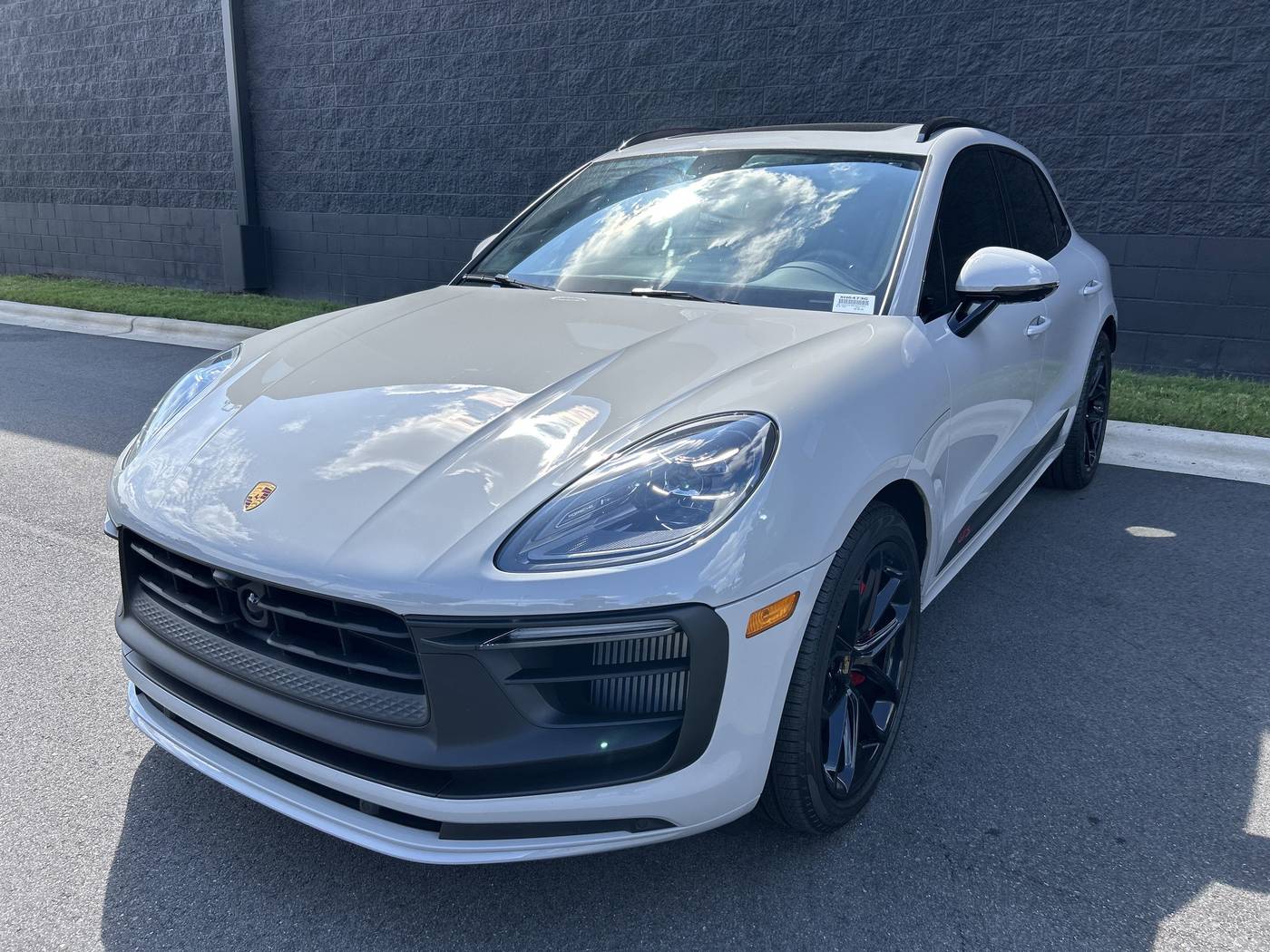 2025 Porsche Macan GTS — SUV — 3,698 mi — Charlotte, NC