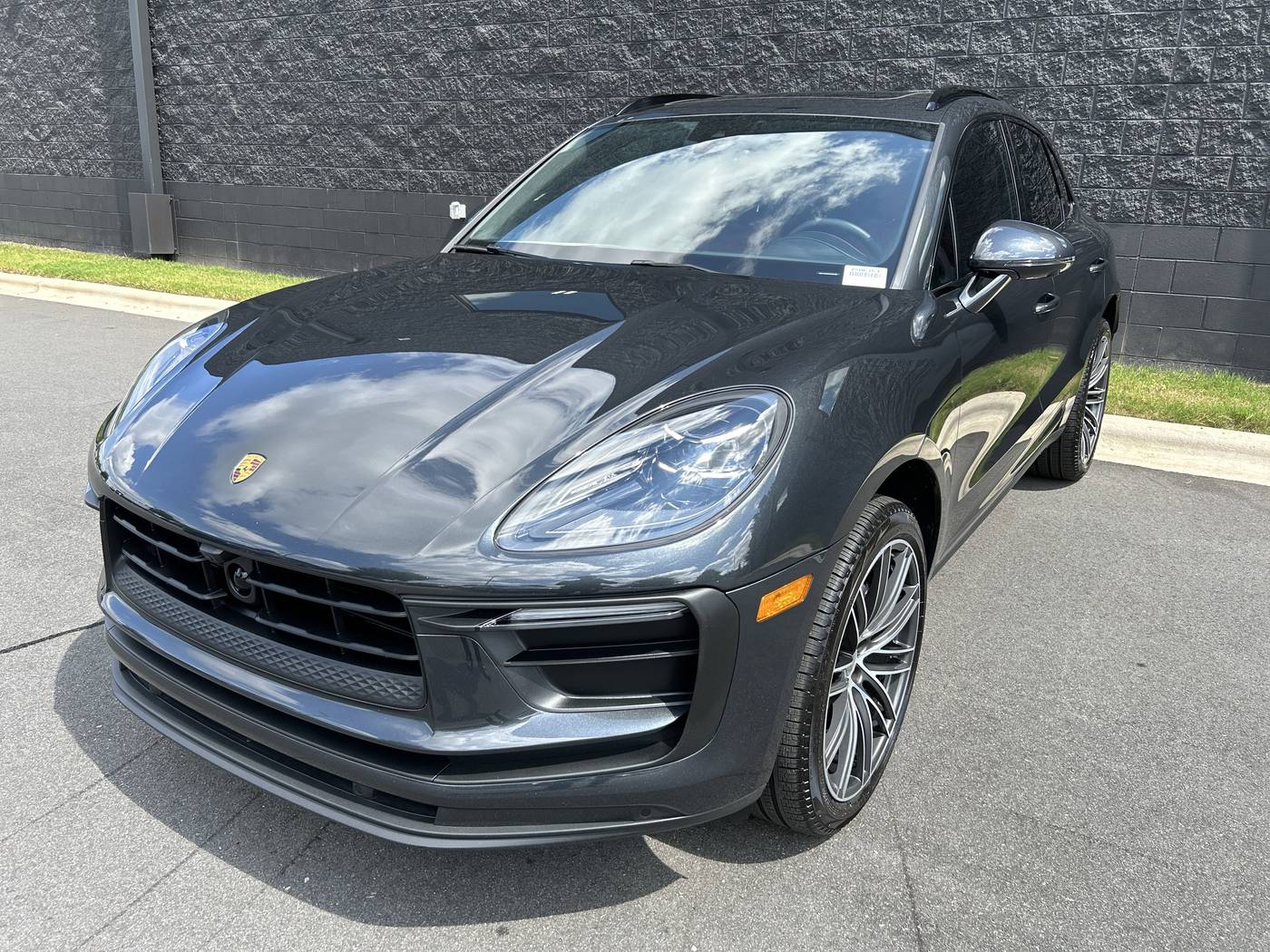 2025 Porsche Macan Macan — SUV — 4,305 mi — Charlotte, NC